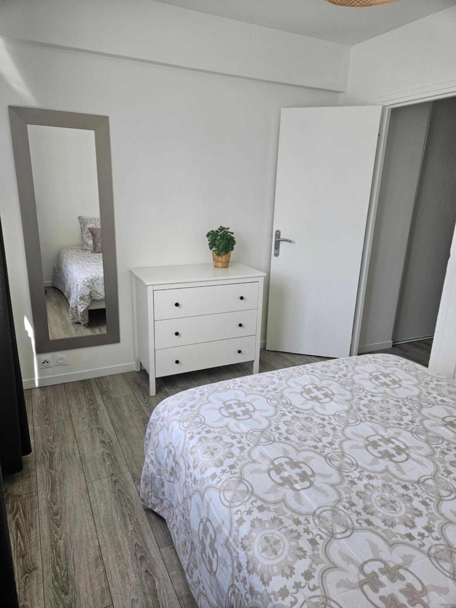 Appartement Lumineux Stade De France Saint-Denis  Exterior foto