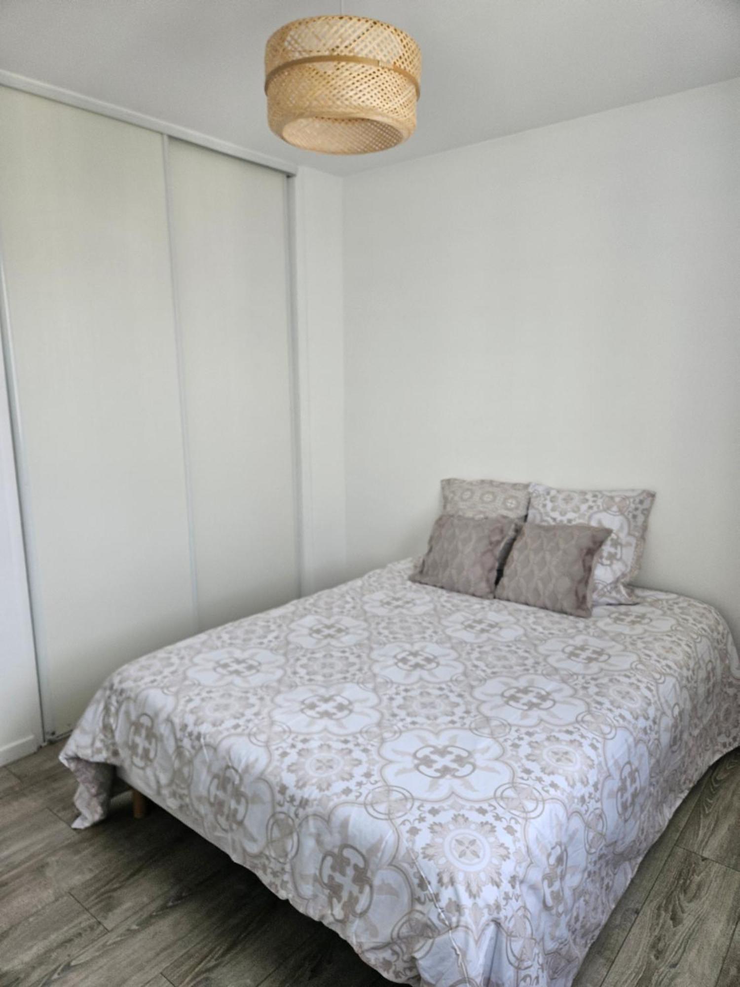 Appartement Lumineux Stade De France Saint-Denis  Exterior foto